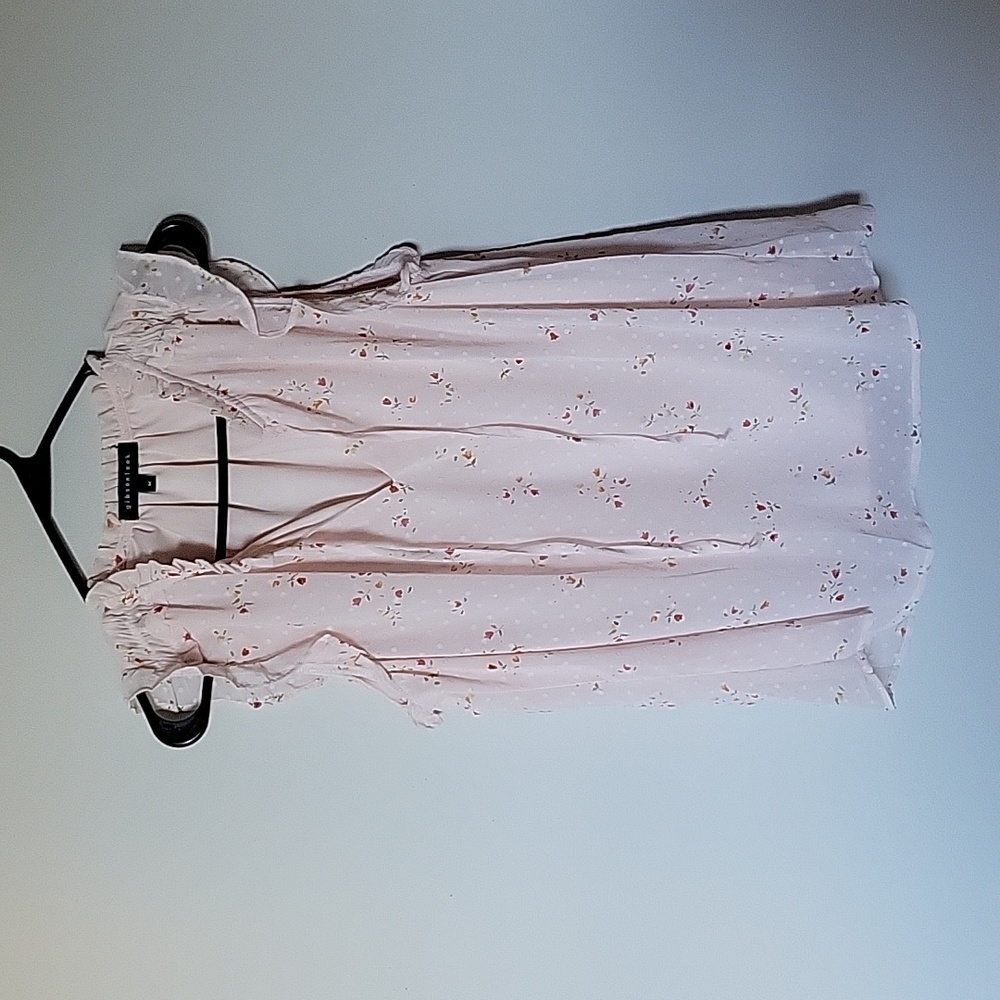 Soft pink sleeveless top